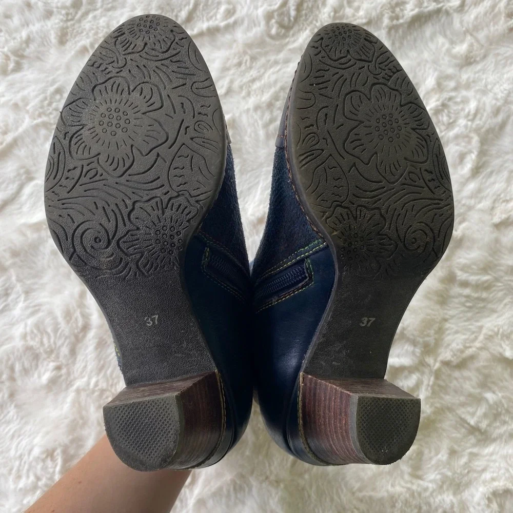 L'Artiste Spring Step Ankle Boots Women 37 Navy Leather Boho Artsy Eclectic